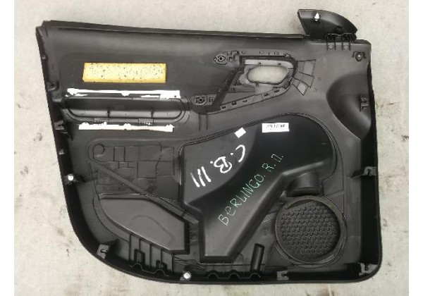 Обшивка дверей передніх правих Partner II, Berlingo II, 9681235177